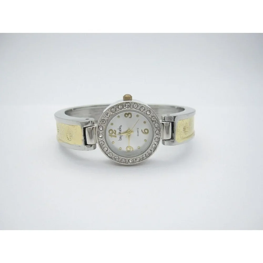 Women's Bay Studio Quartz WR Analog 26mm Dial Causal Round Bangle Watch (E142)